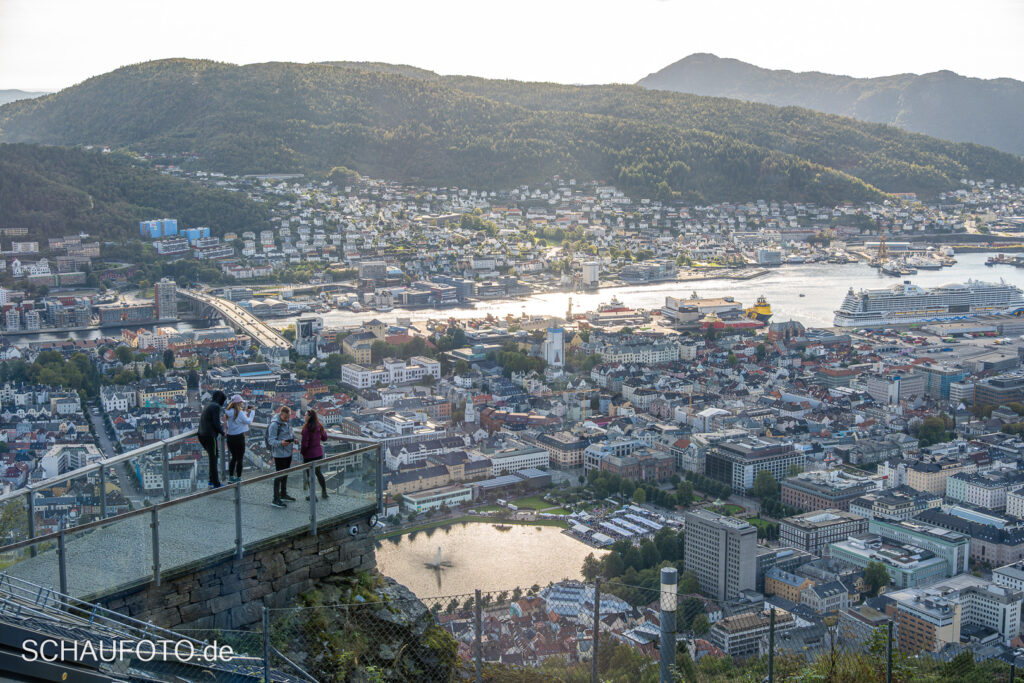 Aussicht vom Fløyen (Bergen, Norwegen)